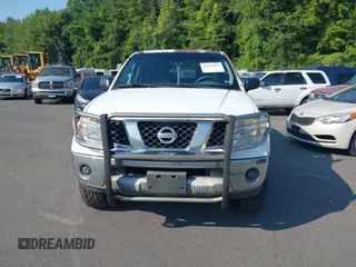 2008 Nissan Frontier LE с VIN 1N6AD07W38C447822, выставлен на аукционе IAAI как лот 42843211 с пробегом 233 563 миль миль и . История ставок и продаж доступна на DreamBid. Изображение 12.