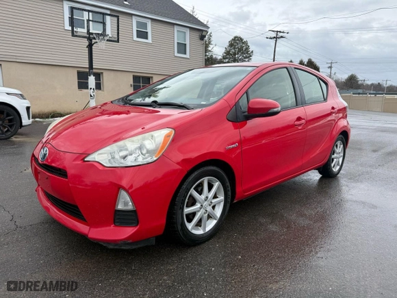 2012 Toyota Prius c One with VIN JTDKDTB39C1012314, listed as a Copart auction lot 52458895 with 135,872 mi miles and Clean Title. Bid and sale history available at carsss.com. Image 2.