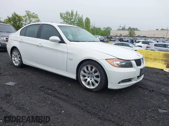 2006 BMW 3 Series 330i with VIN WBAVB33576KR75274, listed as a IAAI auction lot 42199223 with 83,539 mi miles and . Bid and sale history available at carsss.com. Image 1.