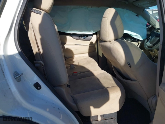 2016 Nissan Rogue S with VIN 5N1AT2MM5GC742032, listed as a IAAI auction lot 40977892 with 101,885 mi miles. Bid and sale history available at carsss.com. Image 8.