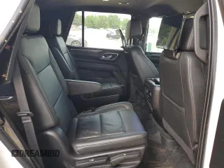 2021 Chevrolet Tahoe Z71 z VIN 1GNSKPKD1MR323641, wystawiony jako Copart lot #60993815 z przebiegiem 78 745 mil mil oraz Szkoda całkowita • Salvage title. Historia ofert i sprzedaży dostępna na DreamBid. Obrazek 10.