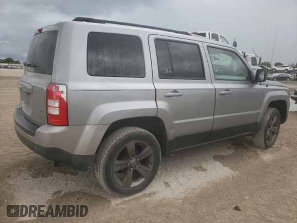 2015 Jeep Patriot High Altitude z VIN 1C4NJPFA2FD318571, wystawiony jako Copart lot #60547535 z przebiegiem 126 714 mil mil oraz Czysty tytuł • Clean title. Historia ofert i sprzedaży dostępna na DreamBid. Obrazek 3.