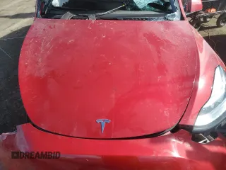 2020 Tesla Model Y Long Range with VIN 5YJYGDEF6LF009729, listed as a Copart auction lot 43817095 with Not Provided miles and Salvage Title. Bid and sale history available at DreamBid. Image 11.