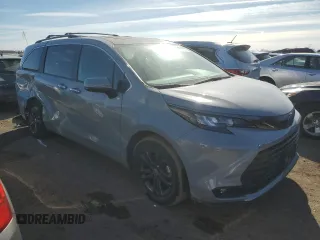 2024 Toyota Sienna LE with VIN 5TDCSKFC5RS123212, listed as a Copart auction lot 44034235 with 9,090 mi miles and Salvage Title. Bid and sale history available at carsss.com. Image 4.