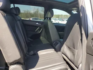 2022 Volkswagen Tiguan SE R-Line Black with VIN 3VVCB7AX5NM080672, listed as a Copart auction lot 48558245 with 29,934 mi miles and Salvage Title. Bid and sale history available at DreamBid. Image 11.