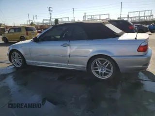 2005 BMW 3 Series 330Ci with VIN WBABW53485PL52340, listed as a Copart auction lot 70461414 with 123,269 mi miles and Salvage Title. Bid and sale history available at carsss.com. Image 2.