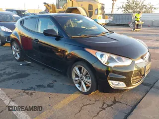 2017 Hyundai Veloster with VIN KMHTC6AD8HU324645, listed as a IAAI auction lot 41291300 with 41,602 mi miles. Bid and sale history available at carsss.com. Image 1.