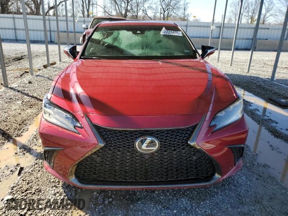 2024 Lexus ES 300h with VIN 58ABA1C19RU037316, listed as a Copart auction lot 45528675 with Not provided miles and Non repairable. Bid and sale history available at DreamBid. Image 5.