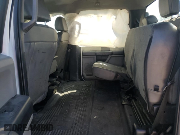 2020 Ford F-250 XL z VIN 1FT7W2ATXLEC37779, wystawiony jako Copart lot #42181425 z przebiegiem 126 511 mil mil oraz Nie do naprawy • Non repairable. Historia ofert i sprzedaży dostępna na DreamBid. Obrazek 10.