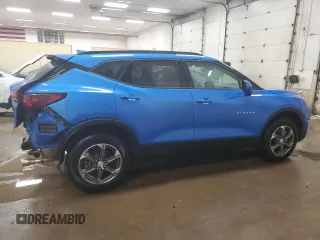 2025 Chevrolet Blazer LT with VIN 3GNKBHR45SS107121, listed as a Copart auction lot 53130305 with 1,401 mi miles and Salvage title. Bid and sale history available at DreamBid. Image 3.