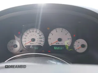 2005 Dodge Caravan SXT с VIN 2D4GP44L85R476597, выставлен на аукционе IAAI как лот 42667976 с пробегом 121 903 миль миль и . История ставок и продаж доступна на DreamBid. Изображение 7.