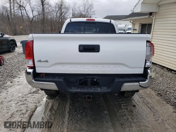 2016 Toyota Tacoma SR z VIN 5TFSX5EN5GX046219, wystawiony jako Copart lot #47648335 z przebiegiem 17 183 mil mil oraz Szkoda całkowita • Salvage title. Historia ofert i sprzedaży dostępna na DreamBid. Obrazek 6.
