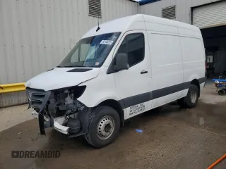 2020 Mercedes-Benz Sprinter with VIN W1W5EBHYXLP206133, listed as a Copart auction lot 46140455 with 125,669 mi miles and Salvage Title. Bid and sale history available at DreamBid. Image 1.