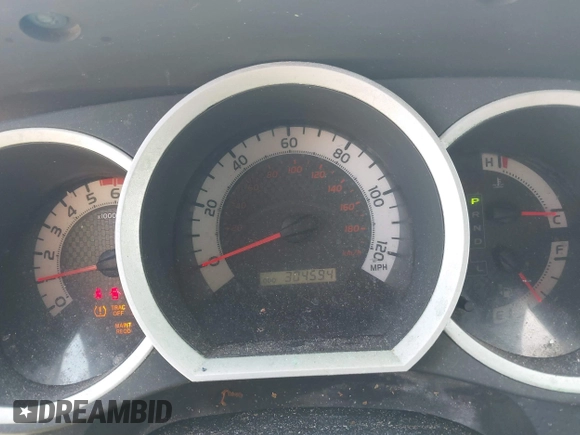 2014 Toyota Tacoma PreRunner with VIN 3TMJU4GN2EM169071, listed as a IAAI auction lot 41543601 with 304,594 mi miles. Bid and sale history available at carsss.com. Image 15.
