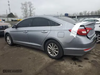 2015 Hyundai Sonata 2.4L SE with VIN 5NPE24AFXFH109944, listed as a Copart auction lot 89157025 with 205,770 mi miles and Salvage Title. Bid and sale history available at carsss.com. Image 2.