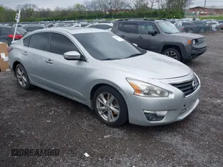 2015 Nissan Altima SL z VIN 1N4BL3AP2FC282992, wystawiony jako IAAI lot #41980768 z przebiegiem 187 550 mil mil oraz . Historia ofert i sprzedaży dostępna na DreamBid. Obrazek 1.