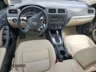 2013 Volkswagen Jetta SE with VIN 3VWDP7AJ8DM431330, listed as a Copart auction lot 56738795 with 114,151 mi miles and Salvage title. Bid and sale history available at DreamBid. Image 8.