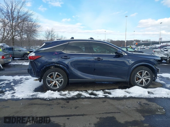 2024 Lexus RX 350 z VIN 2T2BAMCA9RC041002, wystawiony jako IAAI lot #41360795 z przebiegiem 23 908 mil mil oraz . Historia ofert i sprzedaży dostępna na DreamBid. Obrazek 13.