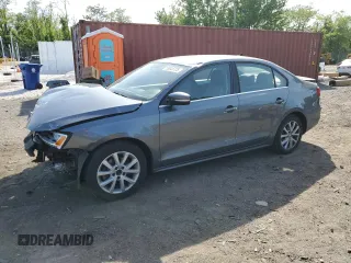 2013 Volkswagen Jetta SE with VIN 3VWDX7AJ1DM357085, listed as a Copart auction lot 55045725 with 156,513 mi miles and Salvage title. Bid and sale history available at DreamBid. Image 1.