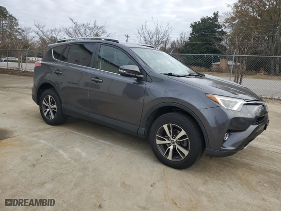 2016 Toyota RAV4 XLE with VIN JTMRFREV0GJ060556, listed as a Copart auction lot 84883774 with 85,486 mi miles and Salvage Title. Bid and sale history available at carsss.com. Image 4.