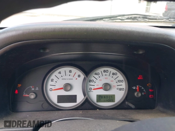 2005 Ford Escape XLT с VIN 1FMYU93175DA16398, выставлен на аукционе IAAI как лот 42544348 с пробегом 114 065 миль миль и . История ставок и продаж доступна на DreamBid. Изображение 7.