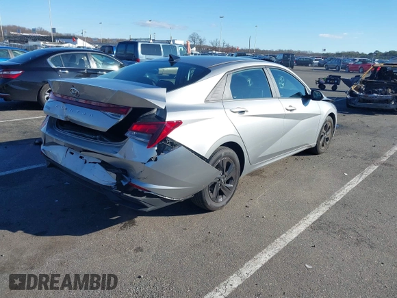 2022 Hyundai Elantra SEL with VIN 5NPLM4AG4NH081132, listed as a IAAI auction lot 41153021 with 22,705 mi miles and . Bid and sale history available at carsss.com. Image 4.