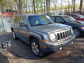 2011 Jeep Patriot Sport with VIN 1J4NF1GB4BD251210, listed as a IAAI auction lot 42002318 with 169,357 mi miles. Bid and sale history available at carsss.com. Image 1.