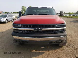 2002 Chevrolet Silverado 2500 LS z VIN 1GCGK29U32Z330420, wystawiony jako Copart lot #59506425 z przebiegiem 266 435 mil mil oraz Szkoda całkowita • Salvage title. Historia ofert i sprzedaży dostępna na DreamBid. Obrazek 5.