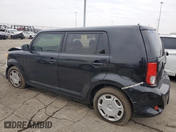 2014 Scion xB z VIN JTLZE4FE7EJ049074, wystawiony jako Copart lot #85734414 z przebiegiem 102 358 mil mil oraz Szkoda całkowita • Salvage title. Historia ofert i sprzedaży dostępna na DreamBid. Obrazek 2.