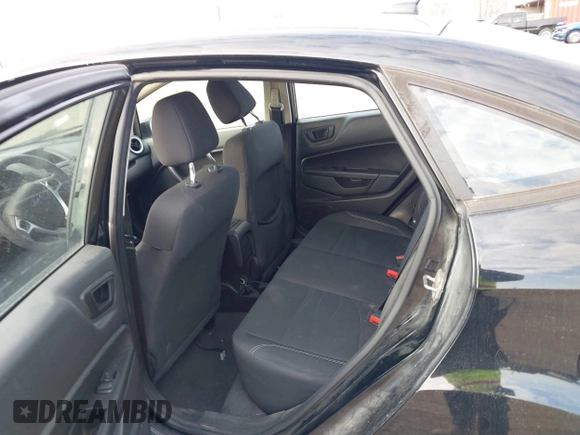 2018 Ford Fiesta SE z VIN 3FADP4BJ0JM139172, wystawiony jako IAAI lot #41212242 z przebiegiem 160 238 mil mil oraz . Historia ofert i sprzedaży dostępna na DreamBid. Obrazek 8.