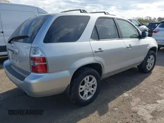 2005 Acura MDX with VIN 2HNYD18275H516534, listed as a IAAI auction lot 40748309 with 195,027 mi miles. Bid and sale history available at carsss.com. Image 4.