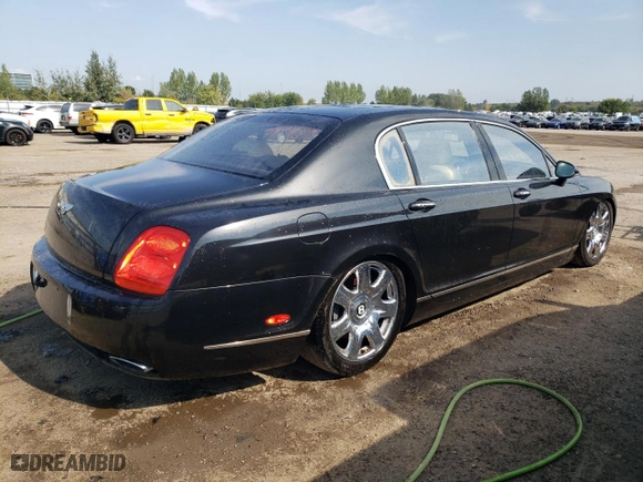 2006 Bentley Continental Flying Spur with VIN SCBBR53W06C032405, listed as a Copart auction lot 71853094 with 92,408 mi miles and Clean Title. Bid and sale history available at carsss.com. Image 3.