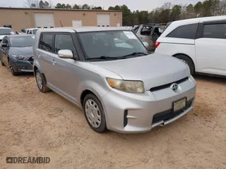 2011 Scion xB with VIN JTLZE4FE3B1125689, listed as a IAAI auction lot 41743330 with 193,650 mi miles. Bid and sale history available at carsss.com. Image 1.