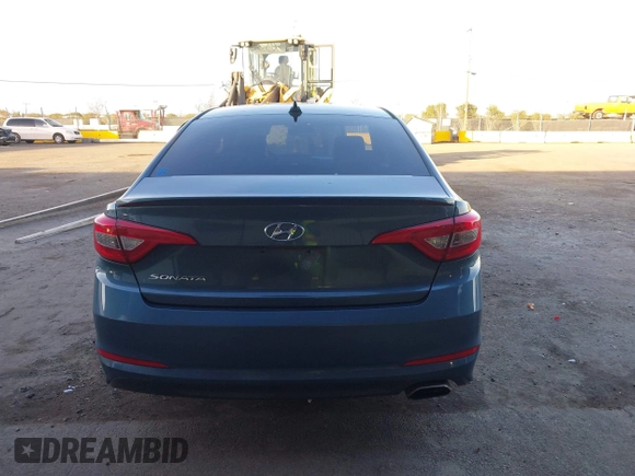 2015 Hyundai Sonata 2.4L SE with VIN 5NPE24AF3FH257823, listed as a IAAI auction lot 41226098 with 101,043 mi miles. Bid and sale history available at carsss.com. Image 16.
