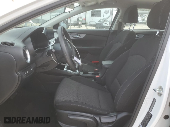 2022 Kia Forte LXS with VIN 3KPF24AD1NE417395, listed as a Copart auction lot 48190215 with 47,141 mi miles and Salvage Title. Bid and sale history available at carsss.com. Image 7.