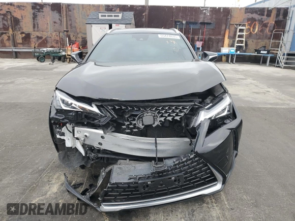 2021 Lexus UX 250h with VIN JTHX9JBH0M2045963, listed as a Copart auction lot 55474635 with 28,695 mi miles and Salvage title. Bid and sale history available at DreamBid. Image 5.