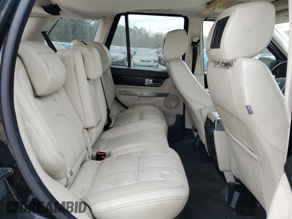 2011 Land Rover Range Rover Sport SC z VIN SALSH2E43BA264165, wystawiony jako Copart lot #83065144 z przebiegiem 136 894 mil mil oraz Szkody całkowita. Historia ofert i sprzedaży dostępna na DreamBid. Obrazek 11.
