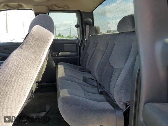 2004 GMC Sierra 1500 SLE with VIN 1GTEK19T54E305571, listed as a Copart auction lot 56954375 with 174,649 mi miles and Salvage title. Bid and sale history available at DreamBid. Image 10.