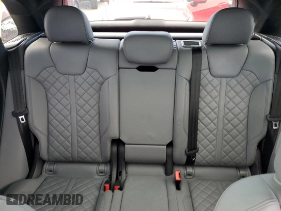 2019 Audi SQ5 Premium Plus with VIN WA1B4AFY0K2093491, listed as a Copart auction lot 86617854 with 39,630 mi miles and Salvage Title. Bid and sale history available at carsss.com. Image 10.