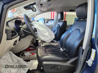 2023 Chrysler Pacifica Touring L с VIN 2C4RC1BG9PR596952, выставлен на аукционе Copart как лот 64998045 с пробегом 58 775 миль миль и На запчасти • Non repairable. История ставок и продаж доступна на DreamBid. Изображение 7.