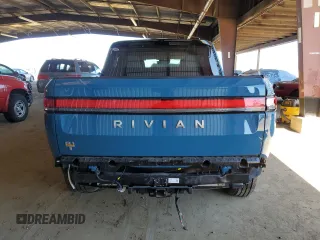 2022 Rivian R1T Adventure Package with VIN 7FCTGAAA8NN014044, listed as a Copart auction lot 49919865 with 0 mi miles and Salvage Title. Bid and sale history available at carsss.com. Image 6.