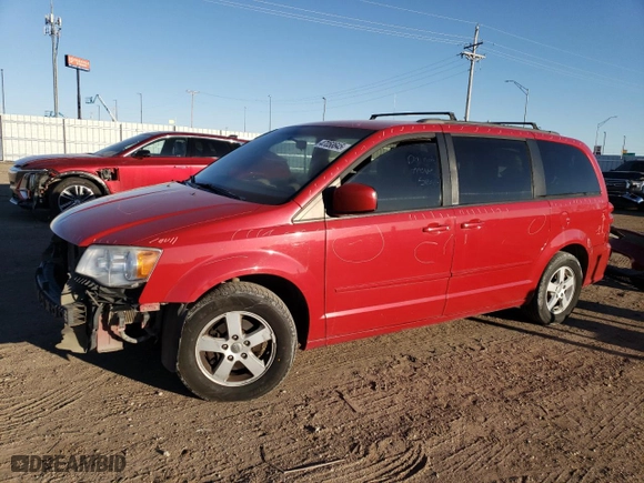 2012 Dodge Grand Caravan SXT with VIN 2C4RDGCG3CR398649, listed as a Copart auction lot 47058645 with 199,955 mi miles and Salvage Title. Bid and sale history available at carsss.com. Image 1.