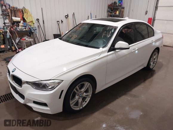 2014 BMW 3 Series 328d xDrive z VIN WBA3D5C51EKX98278, wystawiony jako IAAI lot #41775547 z przebiegiem 211 480 mil mil oraz . Historia ofert i sprzedaży dostępna na DreamBid. Obrazek 18.