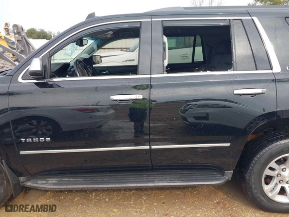 2017 Chevrolet Tahoe LT with VIN 1GNSKBKC3HR135025, listed as a IAAI auction lot 41176528 with 168,195 mi miles. Bid and sale history available at carsss.com. Image 14.
