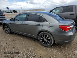 2012 Chrysler 200 S with VIN 1C3CCBHG9CN162092, listed as a Copart auction lot 53991634 with 145,094 mi miles and Salvage Title. Bid and sale history available at carsss.com. Image 2.