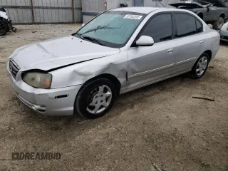 2005 Hyundai Elantra GLS z VIN KMHDN46D25U006656, wystawiony jako Copart lot #55782205 z przebiegiem 167 773 mil mil oraz Szkody całkowita. Historia ofert i sprzedaży dostępna na DreamBid. Obrazek 1.