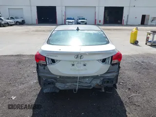 2013 Hyundai Elantra Limited с VIN 5NPDH4AE3DH399653, выставлен на аукционе IAAI как лот 42577802 с пробегом 141 631 миль миль и . История ставок и продаж доступна на DreamBid. Изображение 6.