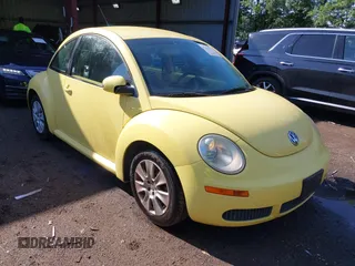2008 Volkswagen Beetle S with VIN 3VWPW31C08M522821, listed as a IAAI auction lot 42553723 with 90,079 mi miles and . Bid and sale history available at DreamBid. Image 1.
