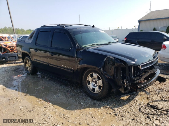 2012 Chevrolet Avalanche LS with VIN 3GNTKEE78CG127970, listed as a Copart auction lot 65225344 with 140,489 mi miles and Salvage Title. Bid and sale history available at carsss.com. Image 4.