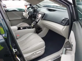 2013 Toyota Venza LE with VIN 4T3BK3BB0DU087824, listed as a IAAI auction lot 40979180 with 112,011 mi miles. Bid and sale history available at carsss.com. Image 5.